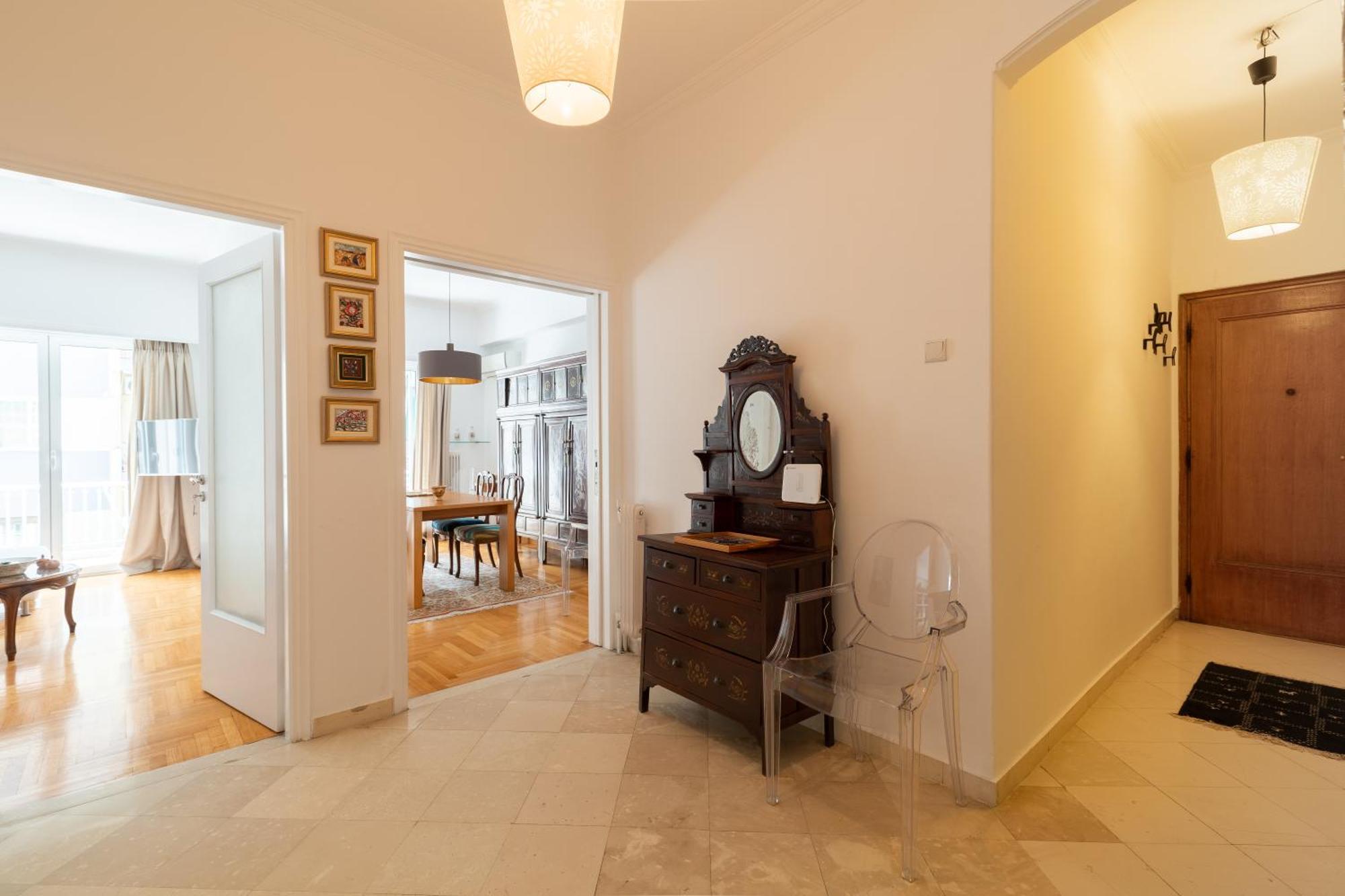 Vibrant In Pangrati By Athenian Homes ภายนอก รูปภาพ